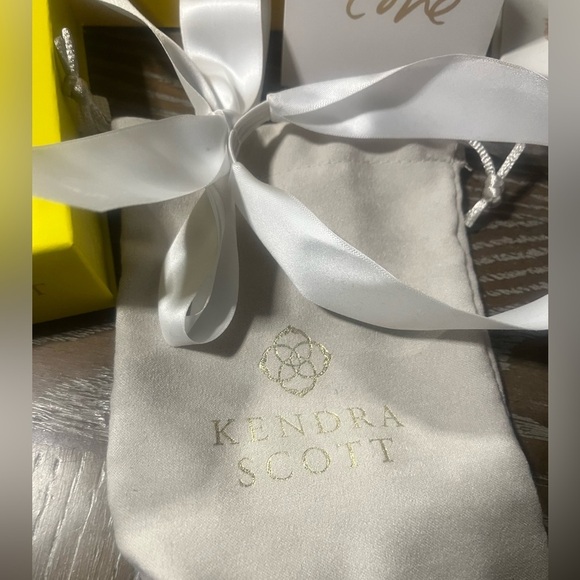 Kendra Scott Yellow Gift Set with Silver Accents - Picture 2 of 4